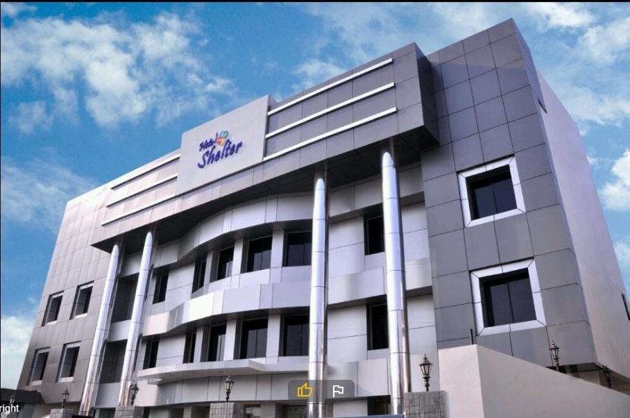 Shelter Hotel Lucknow Exterior photo