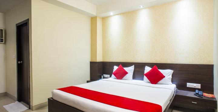 Shelter Hotel Lucknow Exterior photo