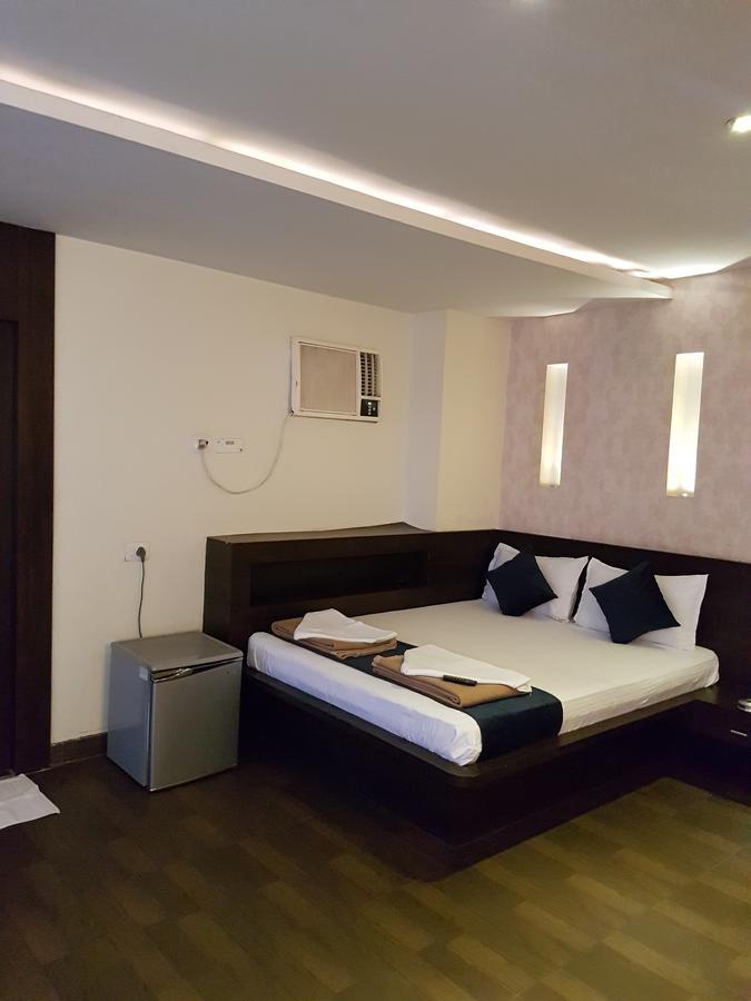 Shelter Hotel Lucknow Exterior photo